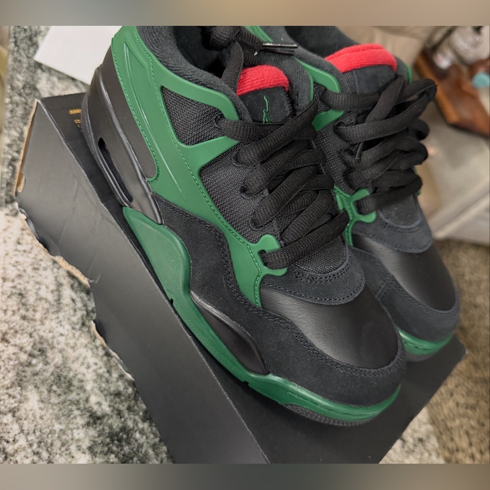 Jordan 4 RM Black and Green Sneakers with Red Accents size 6.5y 8 women